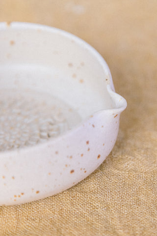 ASSAGGIO ciotolina in ceramica con grattugia | Pre Ordine